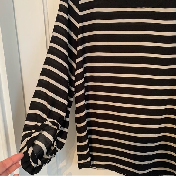 Loft Striped Round Neck Tee - Picture 2 of 6